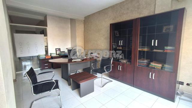 CMN-ME-1694 - Bureau à vendre à La Gironde