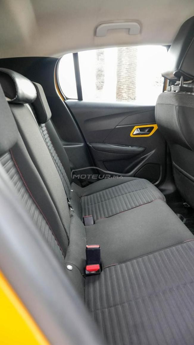 Peugeot 208 automatique 