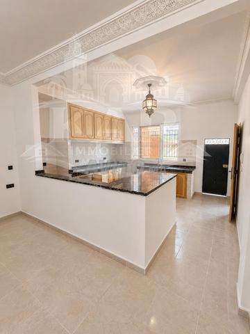 Villa titrée R2  Lagouassem  320 m² - 2