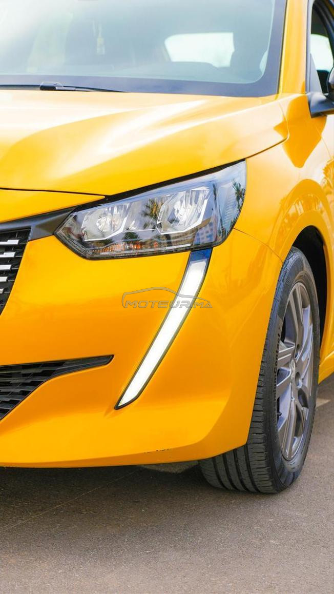 Peugeot 208 automatique 