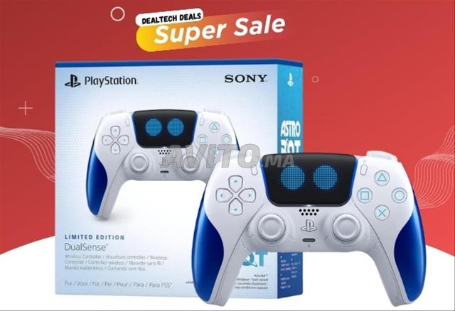 Manette PS5 DualSense Astro Bot Limitée