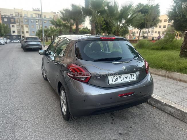 Peugeot 208 allure 63000klm