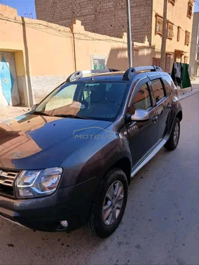 سيارة دوستر للبيع 