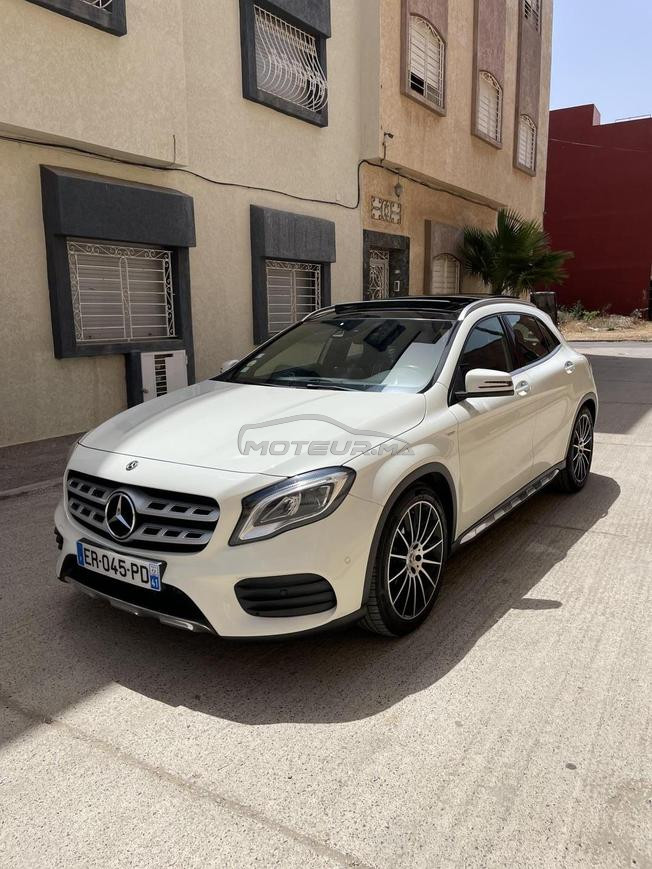 Mercedes-Benz GLA 220d WhiteArt Edition 2017 🇫🇷 