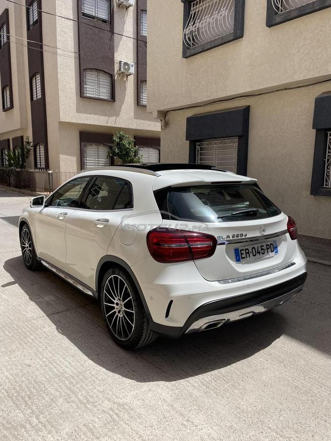 Mercedes-Benz GLA 220d WhiteArt Edition 2017 🇫🇷 