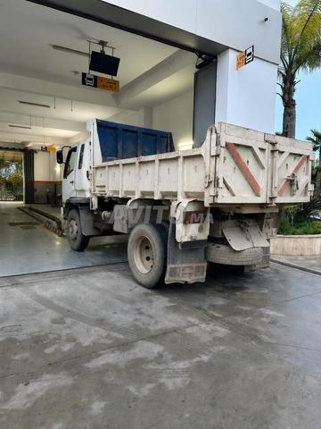 Camion benne Mitsubishi à vendre - 2