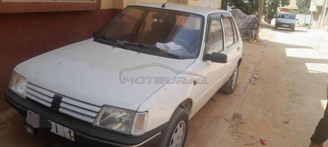 Peugeot205