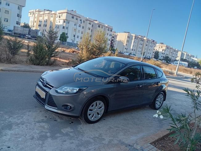 ford focus  num 