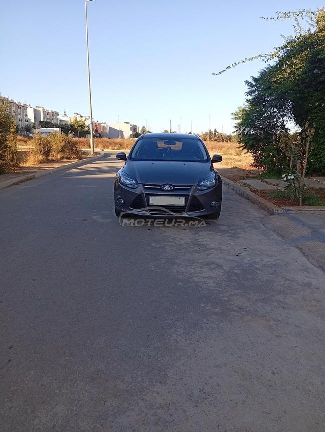 ford focus  num 