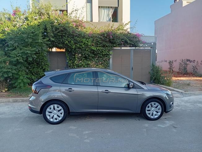 ford focus  num 