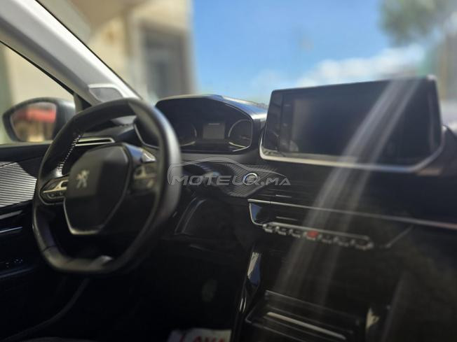 Peugeot 208 Allure 1.6 HDI 115 CH 