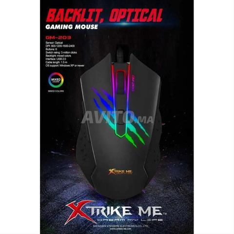 Manuel d'utilisation de la souris de jeu optique Xtrike Me GM-203