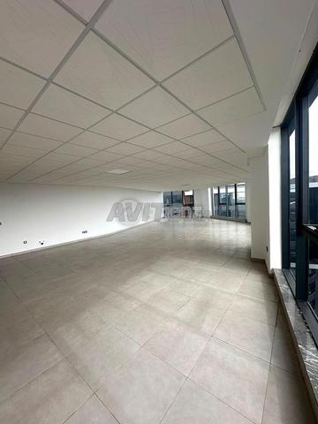 CMN-AI-1095 - Bureau à vendre à Roches Noires