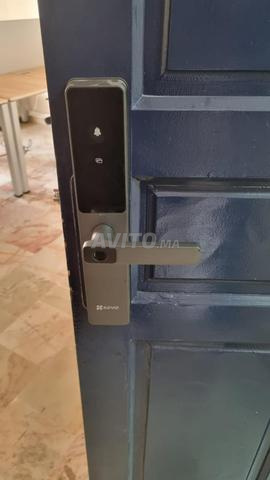 Serrure intelligente EZVIZ DL05 Smart Lock - 2