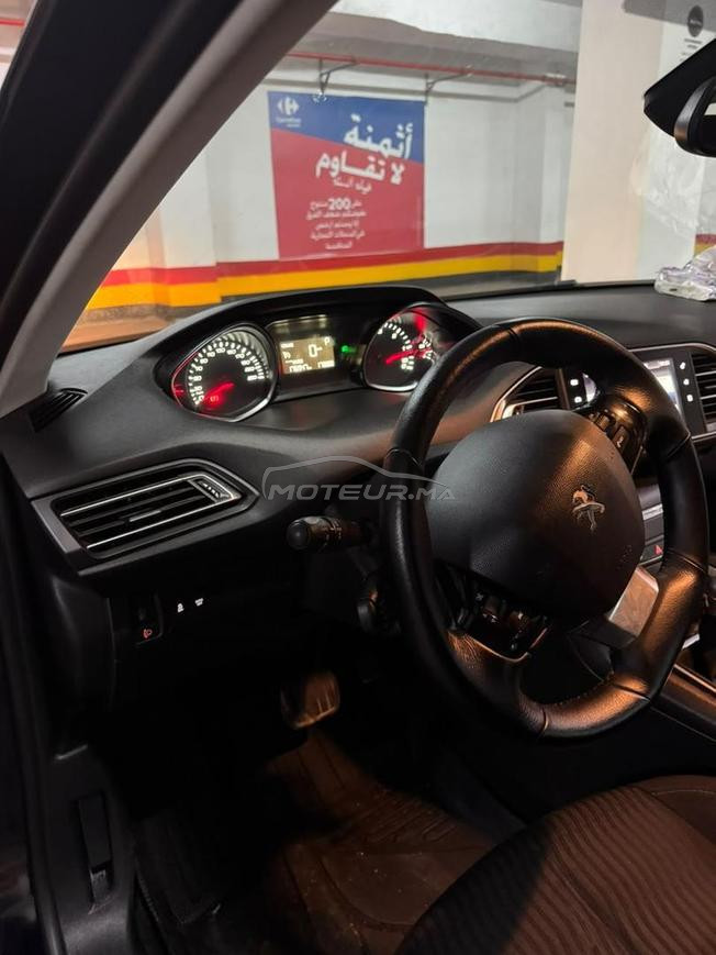 Peugeot 308 Diesel Automatique 2016 à Rabat
