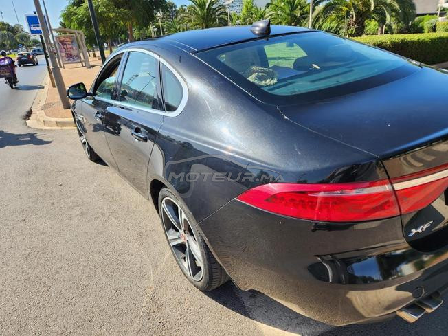 Jaguar xf 20d - Premiere main
