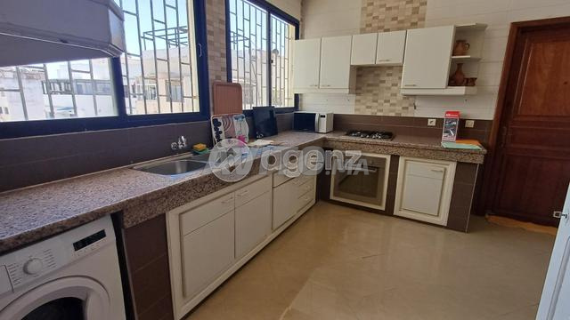 CMN-MA-2786 - Appartement à vendre à Les hôpitaux - 2