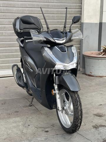 Honda SH 150 i - 2