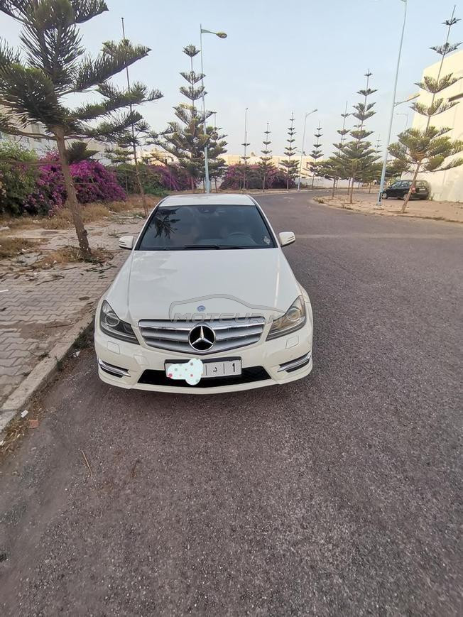 Mercedes Benz Classe C 220d pack amg