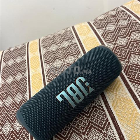 Casque JBL à vendre à bon prix, je l'ai apporté d'Allemagne