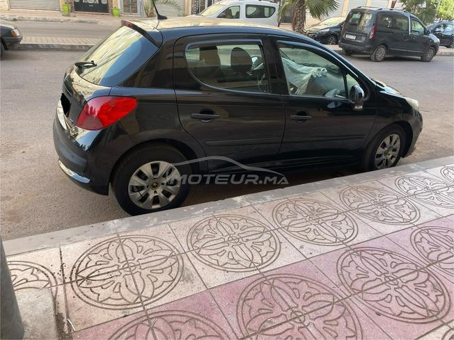 Peugeot 207 Essence Manuelle 2007 à Berrechid