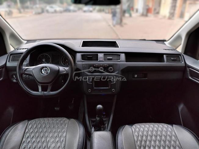 Volkswagen caddy mod 2021 en excellent état 