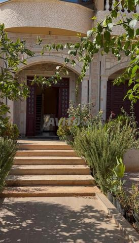 فيلا رائعة مرخصة في أجدير (الحسيمة) - 2