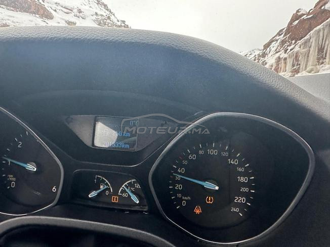 Ford focus très bon état 
