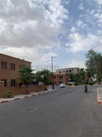 شقة مع واي فاي وتكييف 350 درهم لليلة قرب كليز