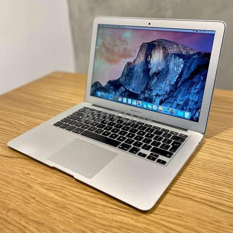 MacBook 2017 Slim Ram 8 disque SSD batterie 5h - 2