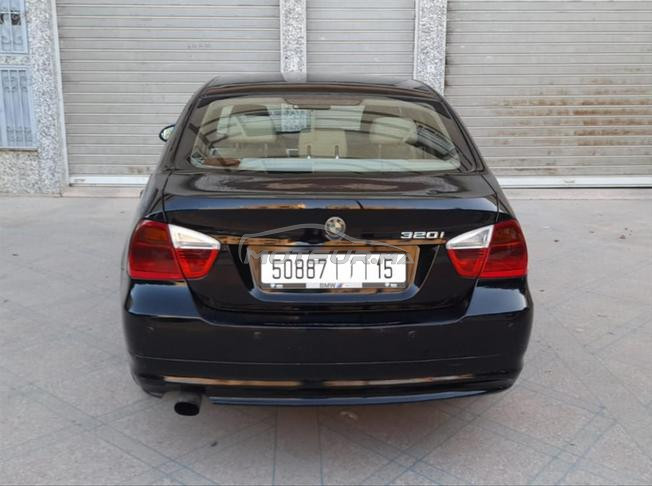 bmw série 3.  issence. 2007. 