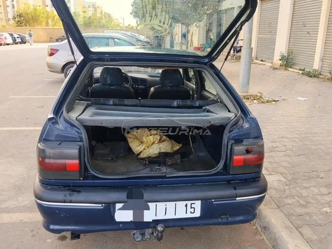 سيارة في حالة جيدة