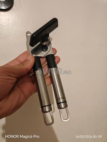 فتاحة علب معدنية ستانلس ستيل - 2