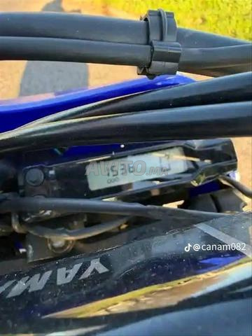Yamaha WR250F 2022 – État d'origine, neuve.