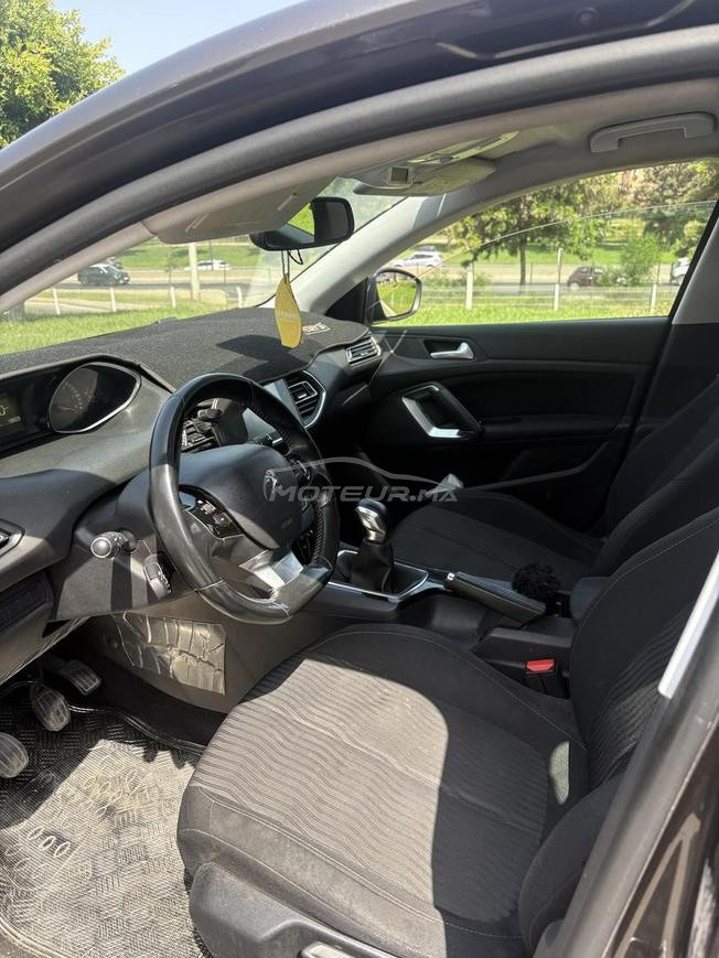 Peugeot 308 version Active en très bon état 