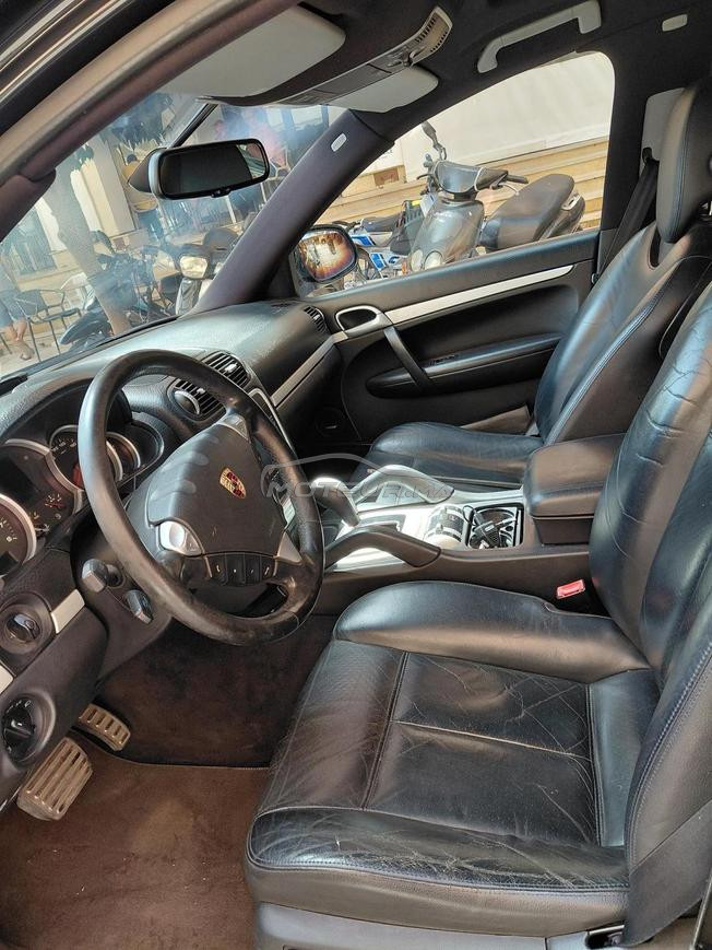 porsche Cayenne essence 