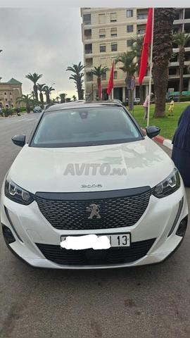 Peugeot 2008 Diesel Automatique 2020 à Bouznika - 2