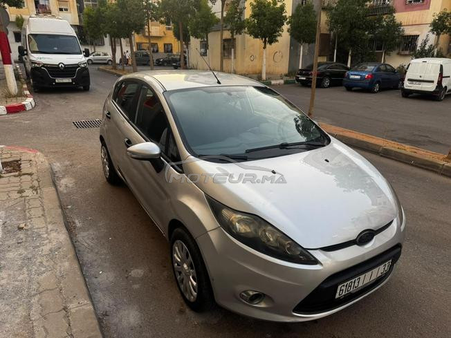 Ford fiesta model 2011 6cv essence
