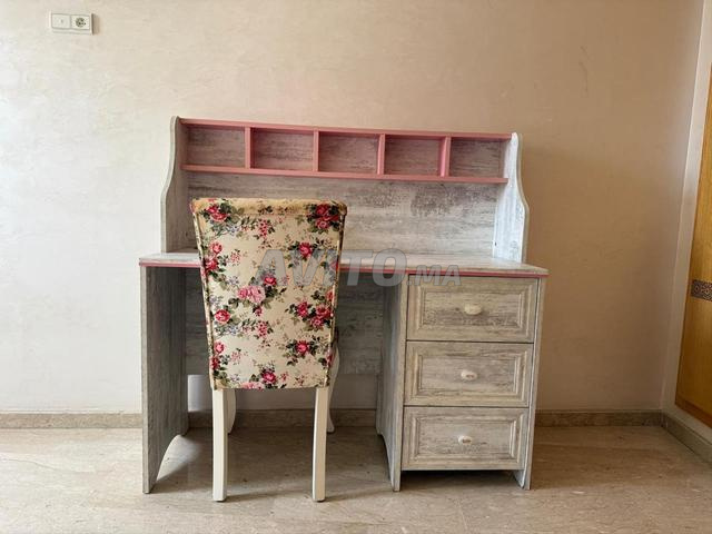 Chambre complète lit bureau et chevet - 2