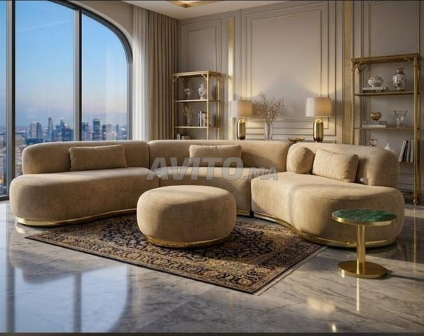 منحنى فخم ماجستي من المخمل البيج والذهبي - 2