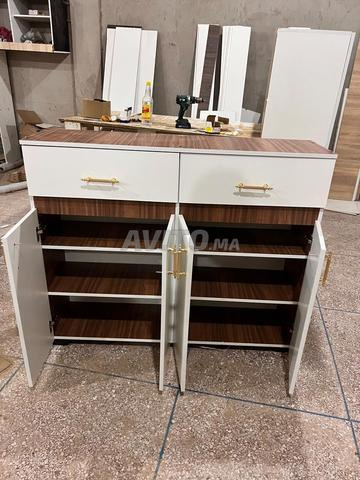 Meuble à chaussures moderne et élégant, livraison - 2