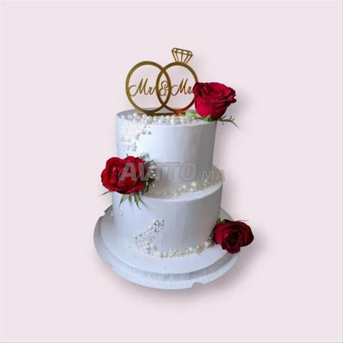 Cake fiançailles sur commande. - 2