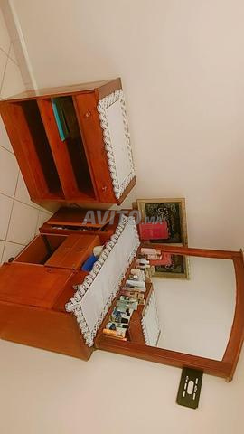 Lit double et 2 commodes - 2