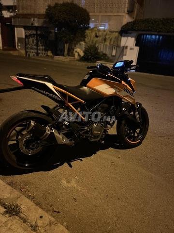 KTM Duke 125cc 2017 WWMaroc plaque D-8 - 2