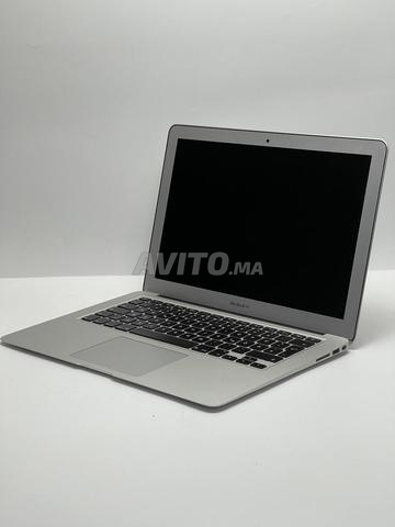 Macbook Air core i5 256ssd écran 13'' peu servie - 2