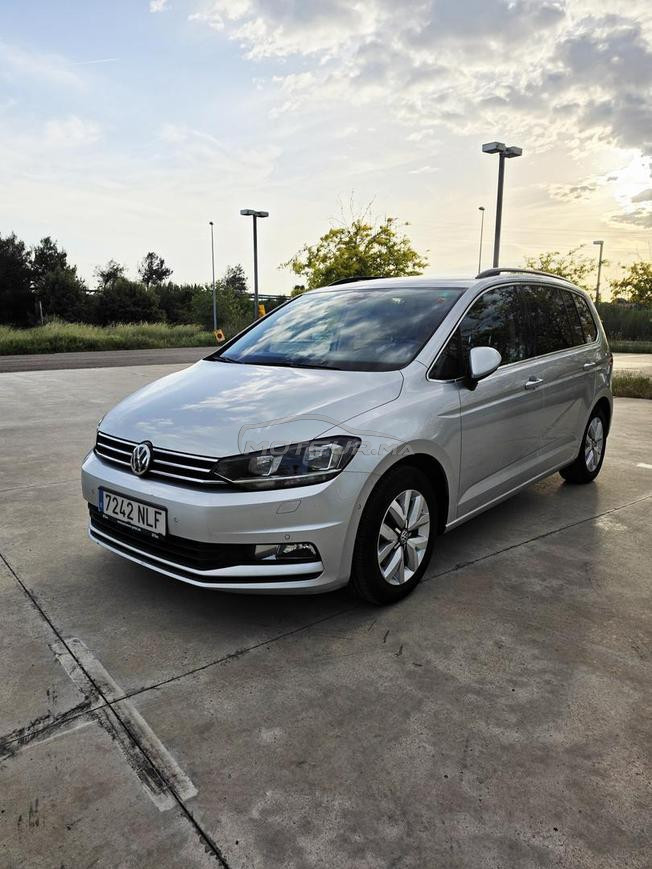 Volkswagen Touran Diesel Automatique 2016 à Nador