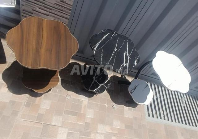 Table d'appoint - 2