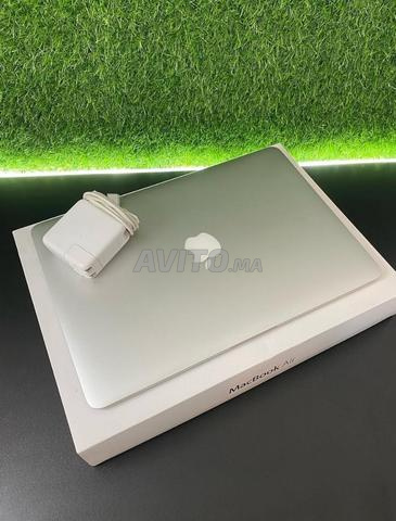 MacBook 2017 i5 Air Slim Ram 8 SSD - 2