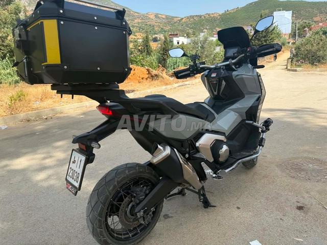 Moto à vendre type xadv honda
