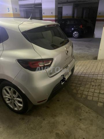 Clio 4 automatique 2021 - 2